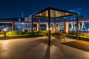 Rooftop terrace - Sollago Myeongdong Hotel & Residence (Seoul)