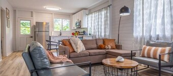 117 Wainaku St, Hilo, Unit C