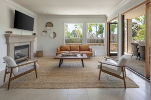 Téléviseur, chaîne audio