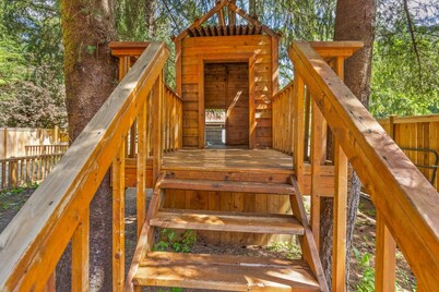 Lookout Cove in Belfair