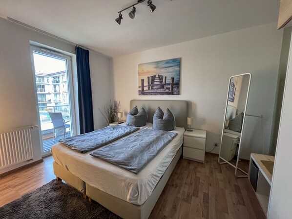 2 Schlafzimmer, Reisekinderbett, kostenloses WLAN