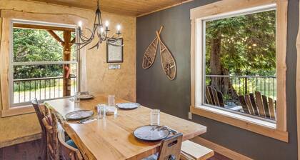 Elk Meadows Cottage in Randle