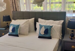 Iron/ironing board, WiFi, bed sheets