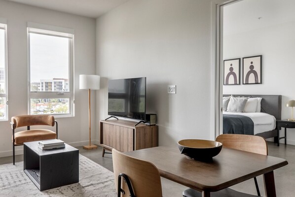 1 室のベッドルーム、アイロン / アイロン台、WiFi、ベッドシーツ