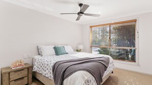 3 Schlafzimmer, Bügeleisen/Bügelbrett, WLAN, Bettwäsche