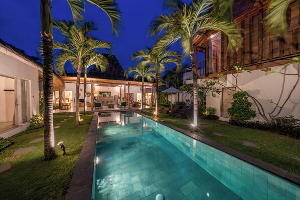 Outdoor pool - Villa Palm Tree (Seminyak)