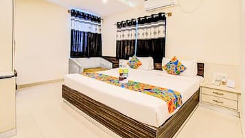 Premium Room | Egyptian cotton sheets, premium bedding, in-room safe, free WiFi