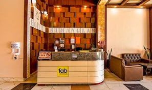 Reception - Fabhotel Pahadi Cottage (Dehradun)