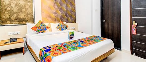 Deluxe Room | Egyptian cotton sheets, premium bedding, in-room safe, free WiFi