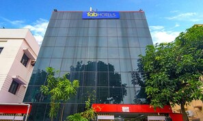 Exterior - Fabhotel Utsav Palace (Barasat)