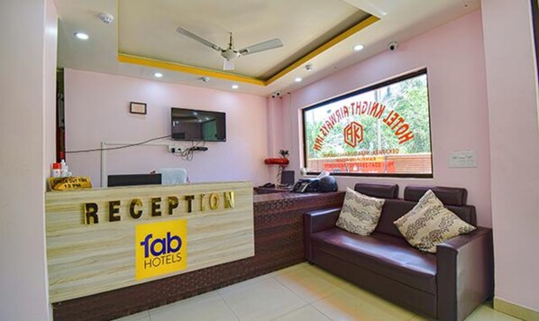 Reception - Fabhotel Kakati (Guwahati)