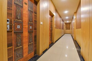 Lobby - Fabhotel Alexa (Jaipur)