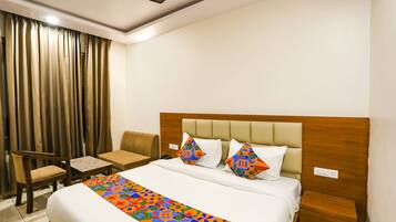 Deluxe Room | Egyptian cotton sheets, premium bedding, in-room safe, free WiFi