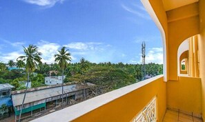 Balcony view - Fabhotel Radha Residency (Vanur)