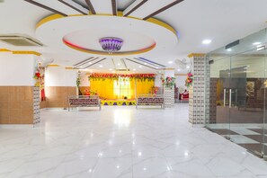 Banquet hall - Fabhotel Ss Exotica (Patna)