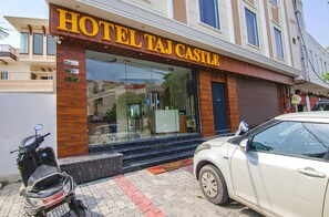 Entrada de la propiedad