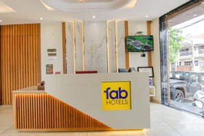 Reception - Fabhotel Prime Taj Castle (Amritsar)