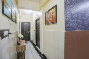 Lobby - Fabexpress Kanha Dham (Kanpur)