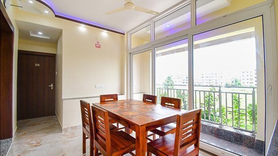 Fabhotel Anchorage Inn