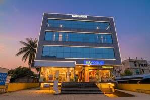 Exterior - FabHotel Penthouse (Guwahati)