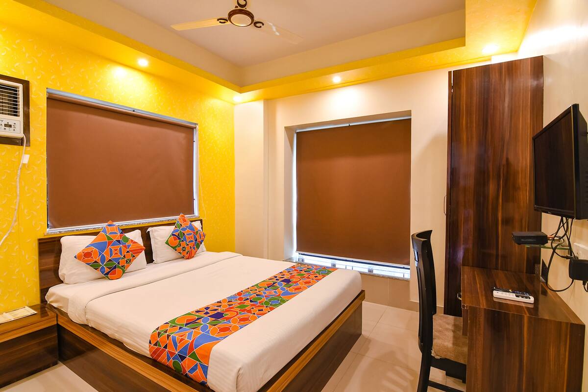 Deluxe Room | Egyptian cotton sheets, premium bedding, in-room safe, free WiFi