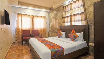 埃及棉床单、高档床上用品、客房内保险箱、免费 WiFi