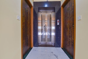 Lobby - FabHotel Umrao Haveli With Pool (Jaipur)