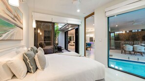 3 bedrooms, desk, iron/ironing board, free WiFi - Belle Escapes Beach Edge (Palm Cove)