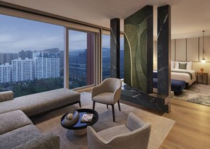 Phòng Suite Presidential, 1 giường cỡ king | Bộ đồ giường cao cấp, chăn bông, minibar, két bảo mật tại phòng 