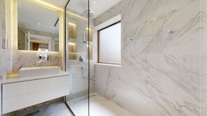 Hair dryer - Glamorous Upgraded 2 Bed l Close to JBR & Beach (Jumeirah Beach Residence)