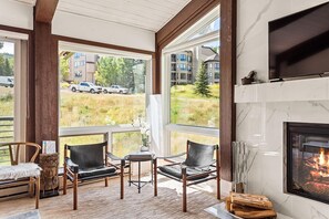 Interior - Enclave 309 | Snowmass Ski-In/Ski-Out Condo w/Shared Pool/Hot Tub/Private Washer/Dryer/Gym/WiFi (Snowmass Village)