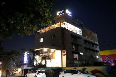 舒适酒店GMS Grand