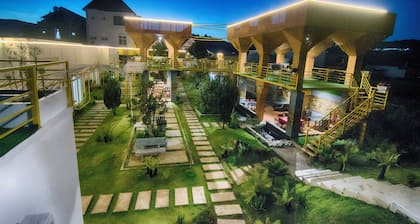 Hoa May Hotel