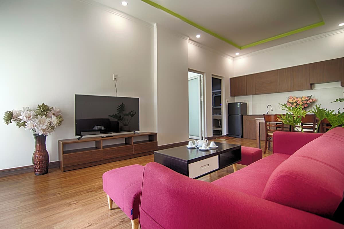 Deluxe Apartment, 2 Bedrooms | Living area
