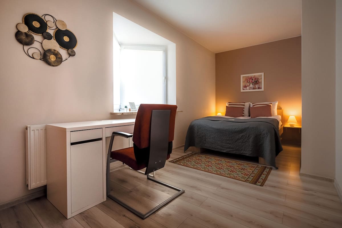 1 bedroom, individually decorated, laptop workspace, free WiFi