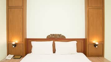 Standard Room | In-room safe, free WiFi, bed sheets