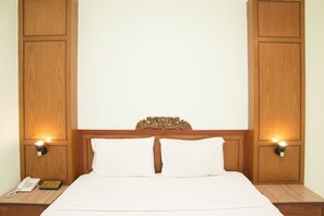 Standard Room | In-room safe, free WiFi, bed sheets
