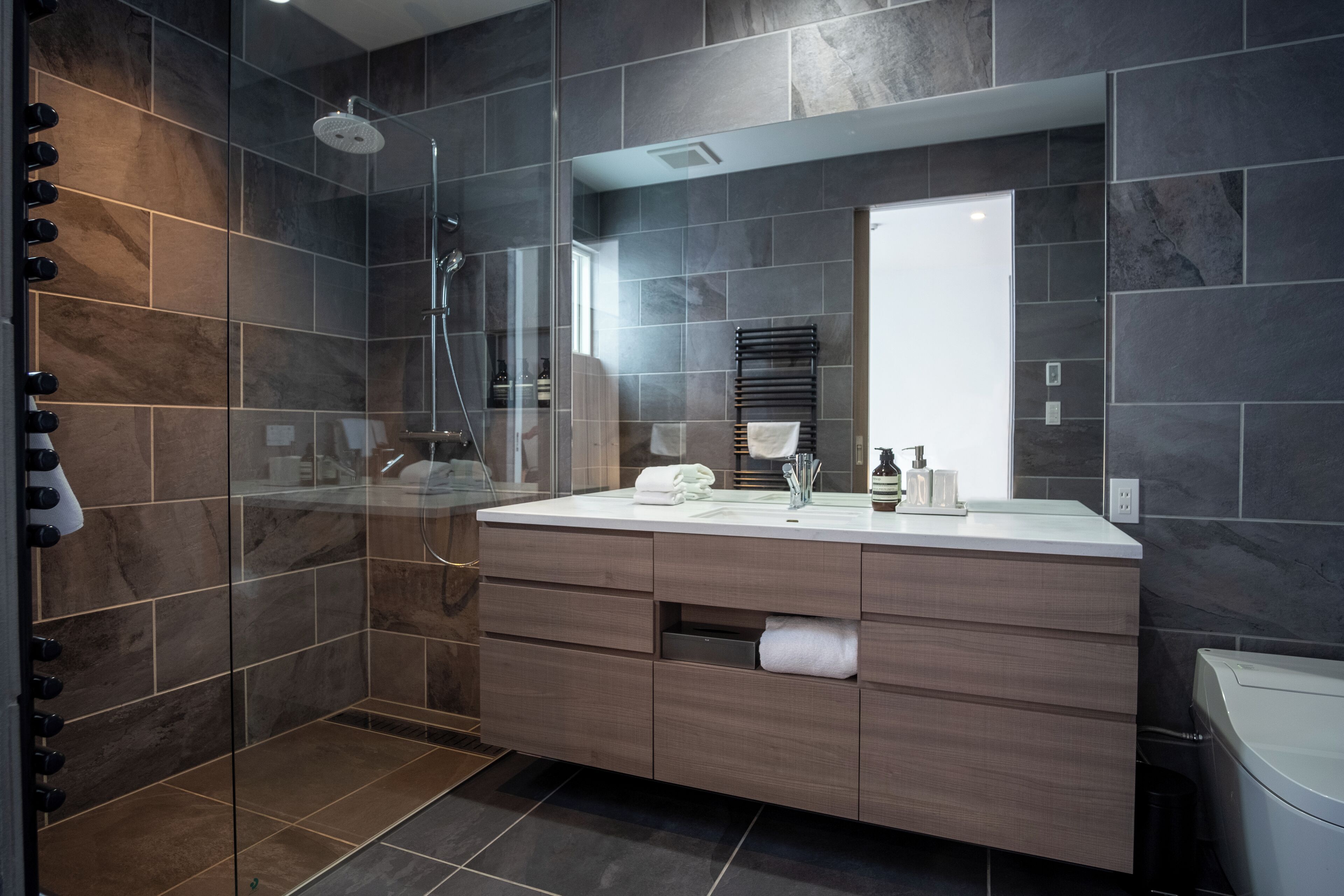 Chalet, 6 camere da letto, non fumatori (Song Saa) | Bagno | Set di cortesia gratuito, pantofole, asciugamani, sapone