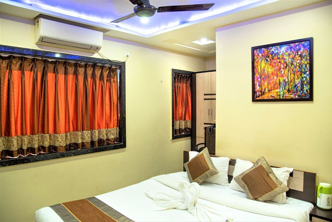 Premium Room | 1 bedroom, desk, free WiFi
