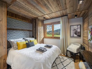 5 habitaciones, wifi gratis y ropa de cama