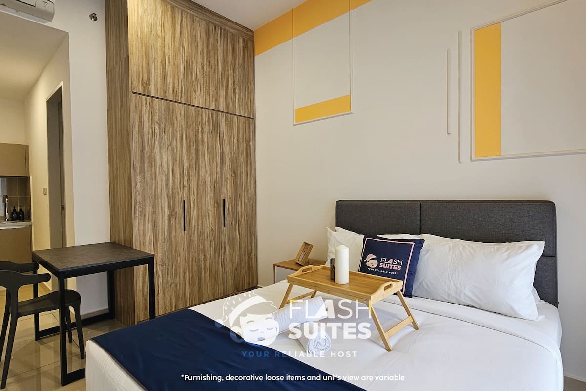 Deluxe Studio Suite