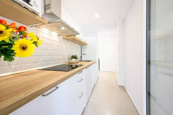 Private kitchen - New apartment city & sea (Fuengirola)
