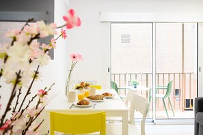 Dining - New apartment city & sea (Fuengirola)