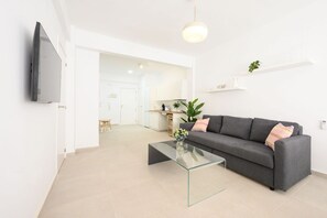 Living area - New, accesible, center and beach (Fuengirola)