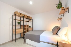 2 bedrooms, bed sheets