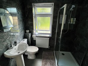 House | Bathroom