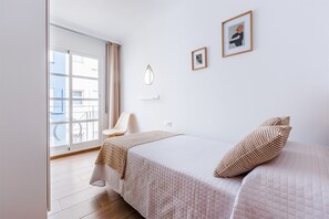3 chambres, fer et planche Ă repasser, Wi-Fi gratuit, draps fournis