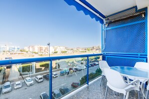 Outdoor dining - A&N Villa Catiana (Torre del Mar)
