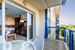 Outdoor dining - A&N Villa Catiana (Torre del Mar)