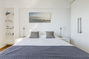 2 habitaciones, tabla de planchar con plancha y wifi gratis 